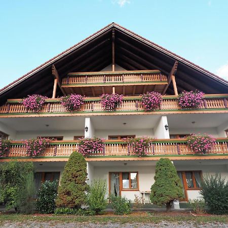 Landgasthof Zum Schwarzen Grat Isny im Allgäu Exteriör bild