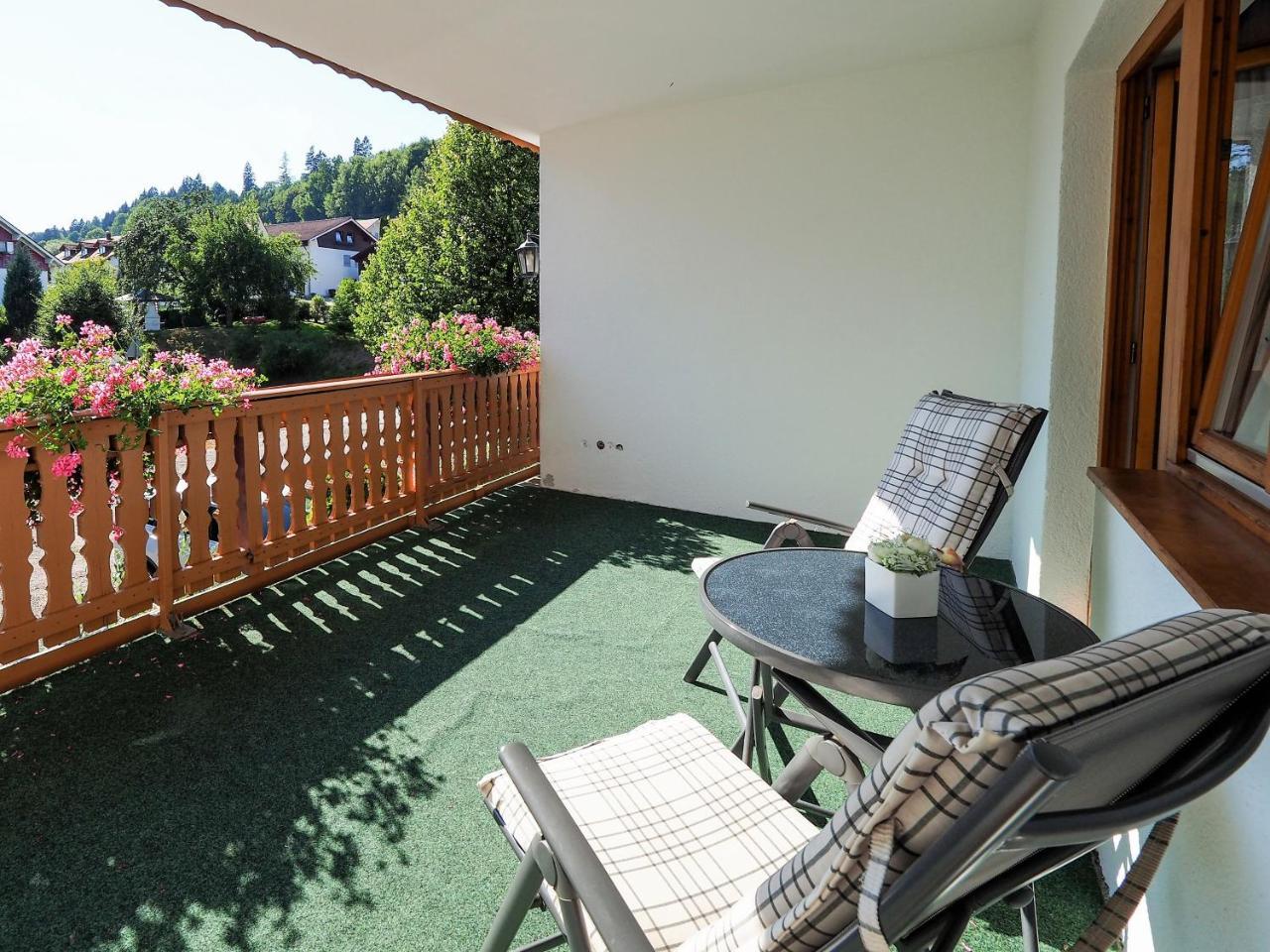 Landgasthof Zum Schwarzen Grat Isny im Allgäu Exteriör bild